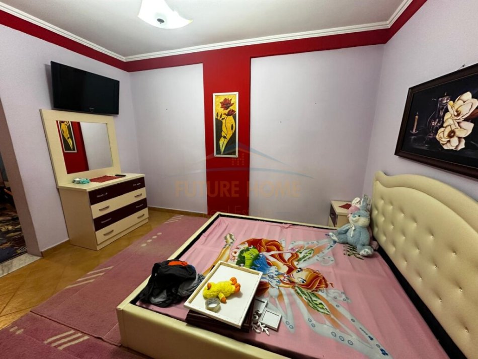 Tirane, shitet apartament 2+1+Ballkon Kati 2, 86 m² 93.000 € (Shefqet Kuka)