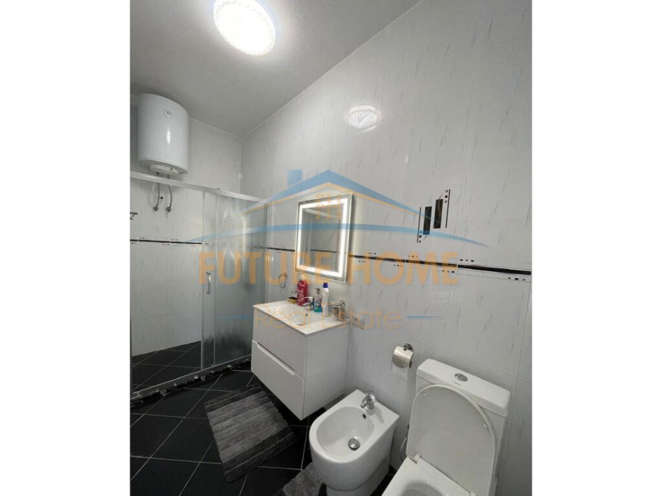 Lezhe Shengjin, shitet apartament 2+1+Ballkon Kati 3, 113 m² 73.000 € (Shengjin)