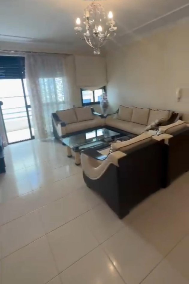 Tirane, jepet me qera apartament 2+1+Ballkon Kati 5, 130 m² 500 € (Tek Eleonora, Kodra e Diellit)