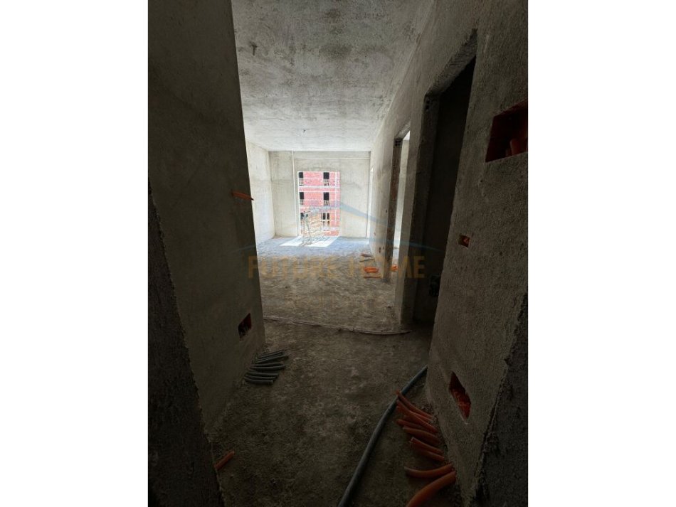 Tirane, shitet apartament 1+1+Aneks+Ballkon Kati 2, 60 m² 72.000 € 