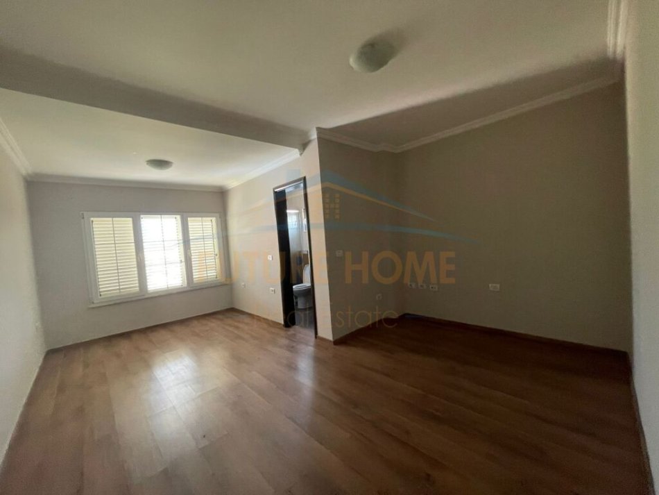 jepet me qera Vile 3 Katshe Kati 0, 669 m² 4.000 € (AKACIA HILLS)