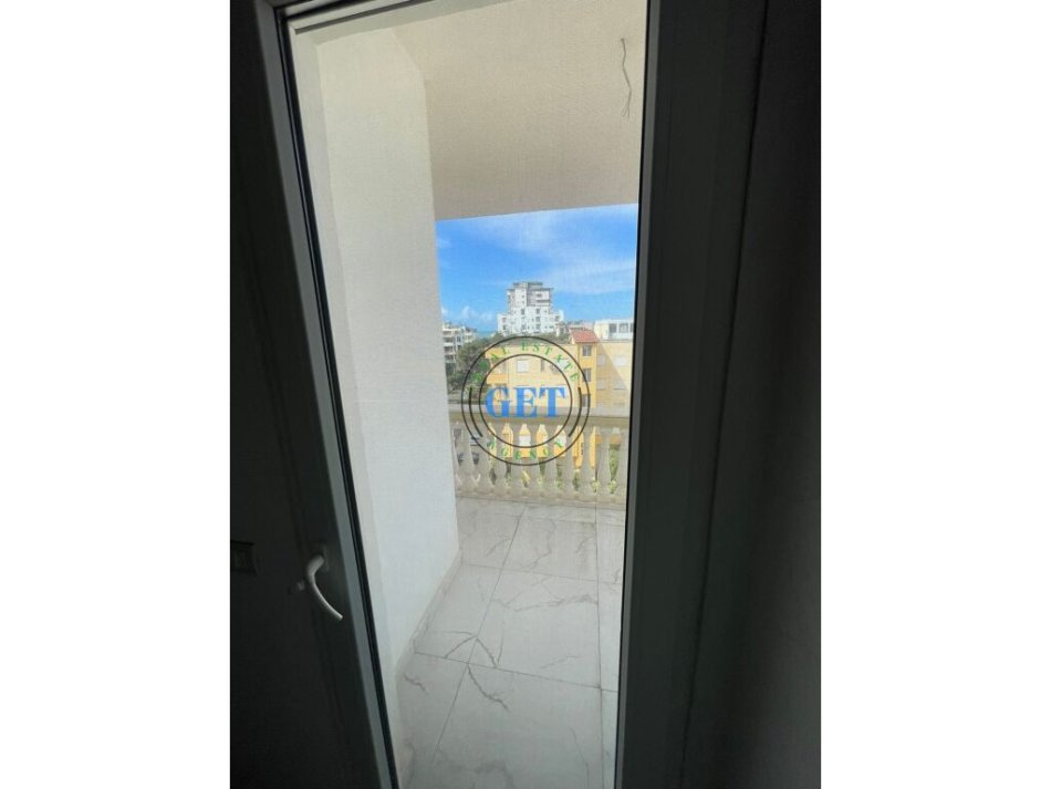 Durres, shitet apartament 3+1 Kati 5, 150 m² 170,000 € (Shkembi i Kavajes)