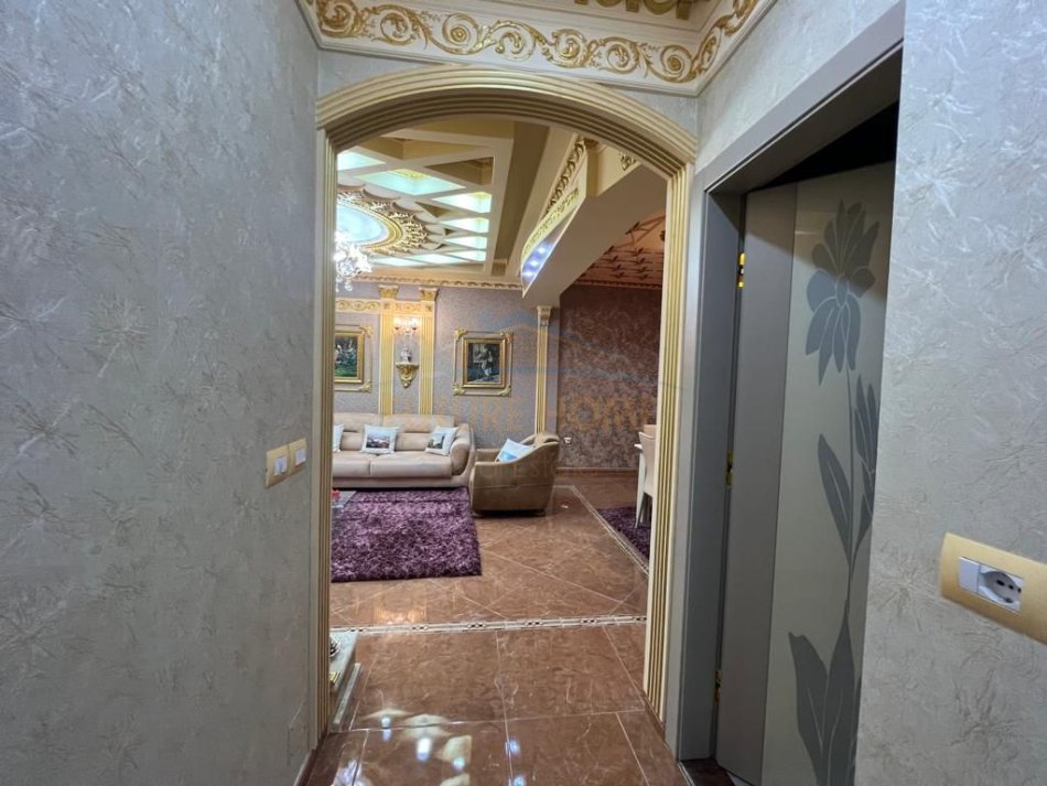 Tirane, shes apartament 3+1+Aneks+Ballkon Kati 2, 120 m² 240.000 € (kodra e diellit)