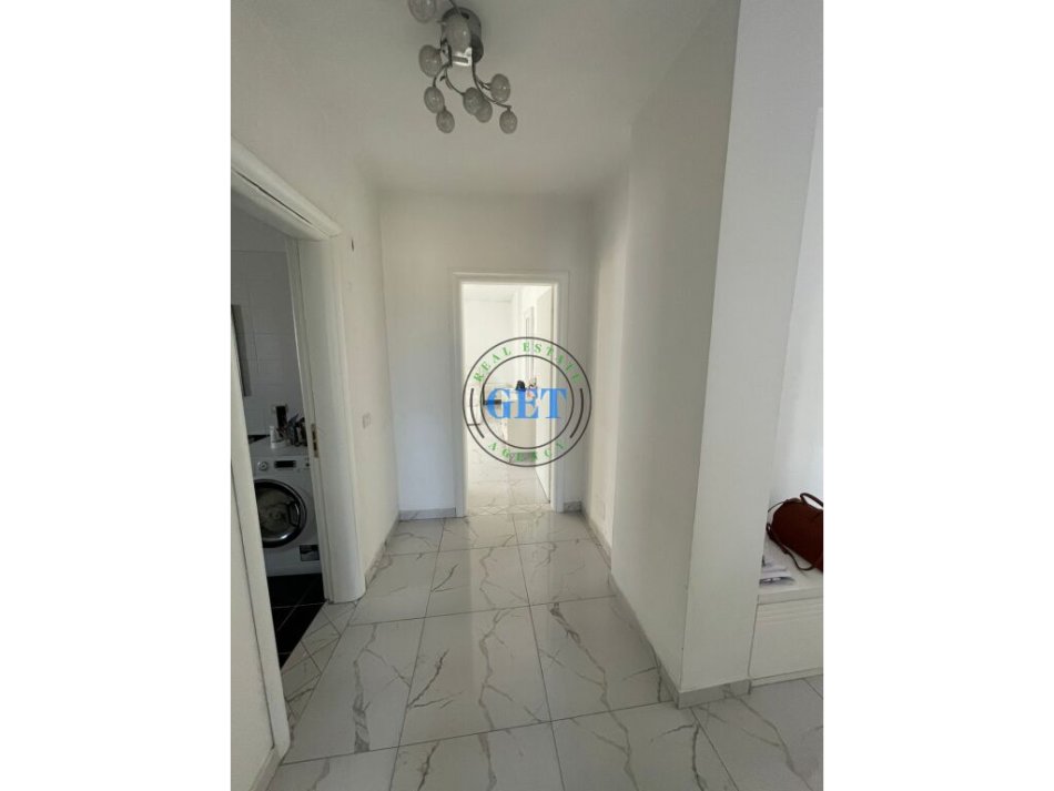 Durres, shitet apartament 3+1 Kati 5, 150 m² 170,000 € (Shkembi i Kavajes)