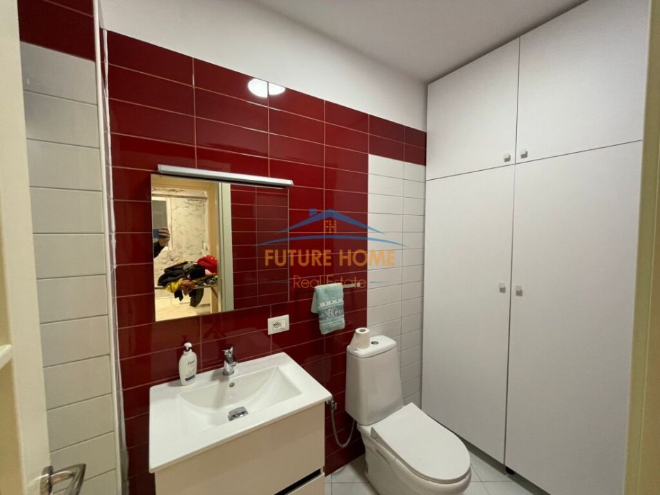 Tirane, shitet apartament 2+1+Ballkon Kati 7, 97 m² 160.000 € (Idriz Dollaku, Ali Demi)