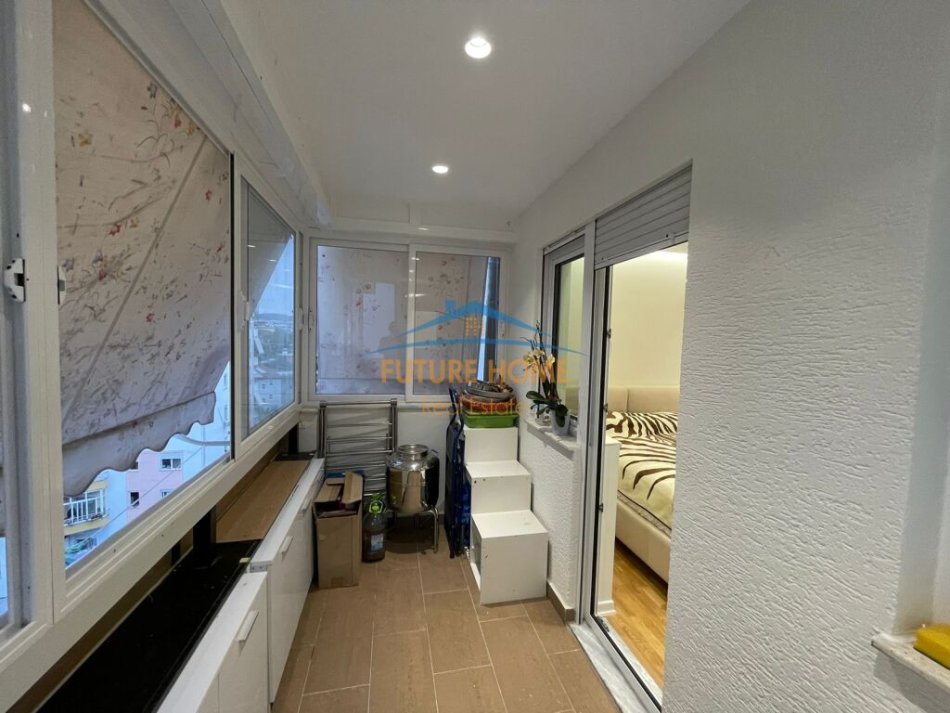 Tirane, shitet apartament 2+1+Ballkon Kati 7, 97 m² 160.000 € (Idriz Dollaku, Ali Demi)