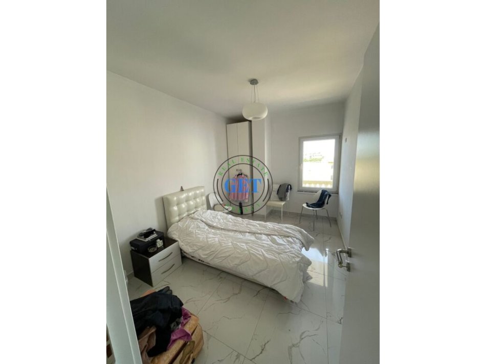 Durres, shitet apartament 3+1 Kati 5, 150 m² 170,000 € (Shkembi i Kavajes)