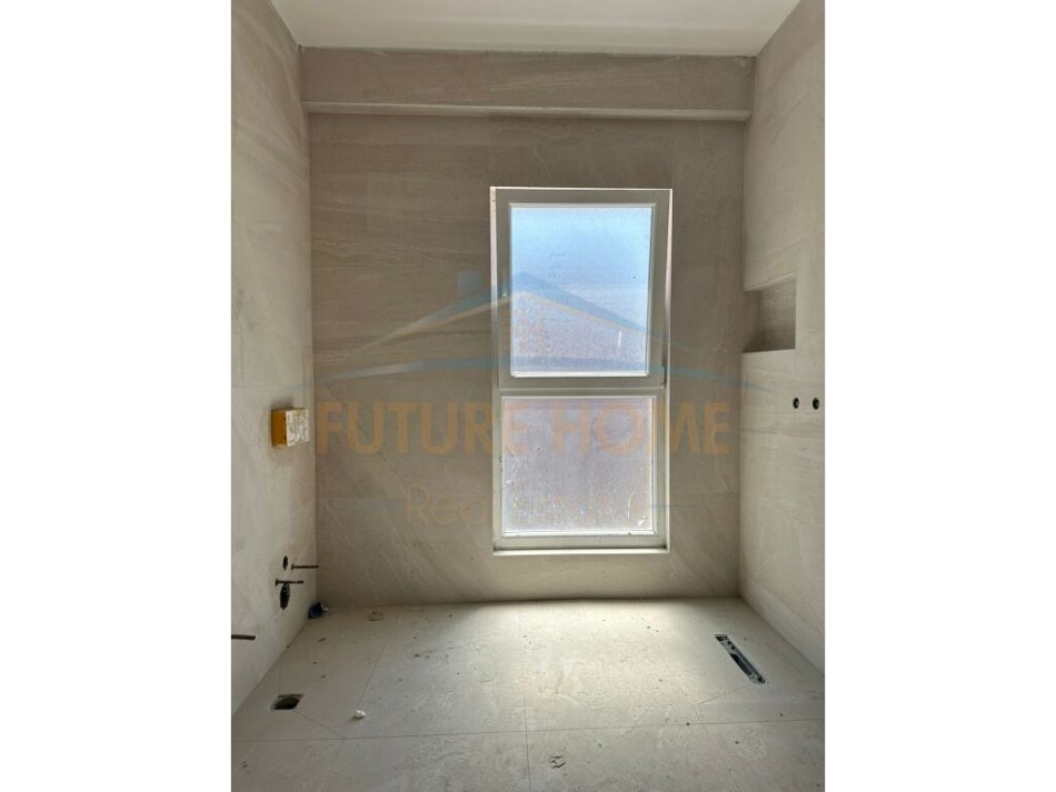 Tirane, shitet apartament 1+1+Ballkon Kati 6, 72 m² 103.390 € (Rezidenca Aura, Laprake)