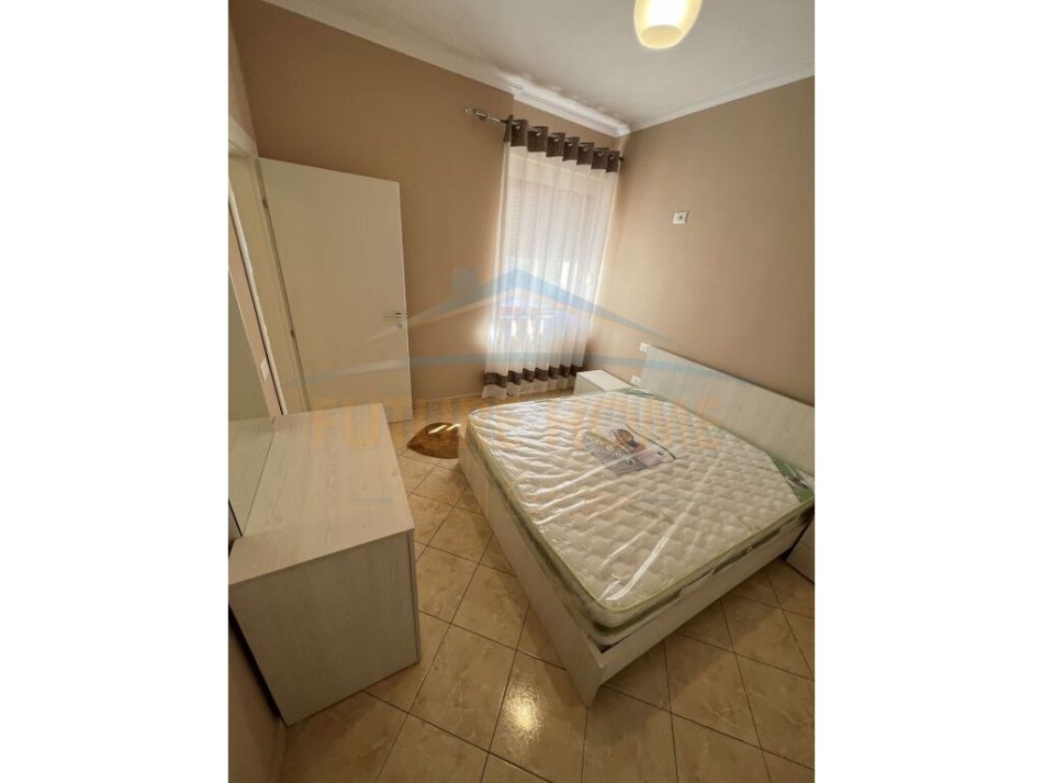 Tirane, shitet apartament 1+1+Ballkon Kati 3, 59 m² 75.000 € (KTHESA E KAMZES)