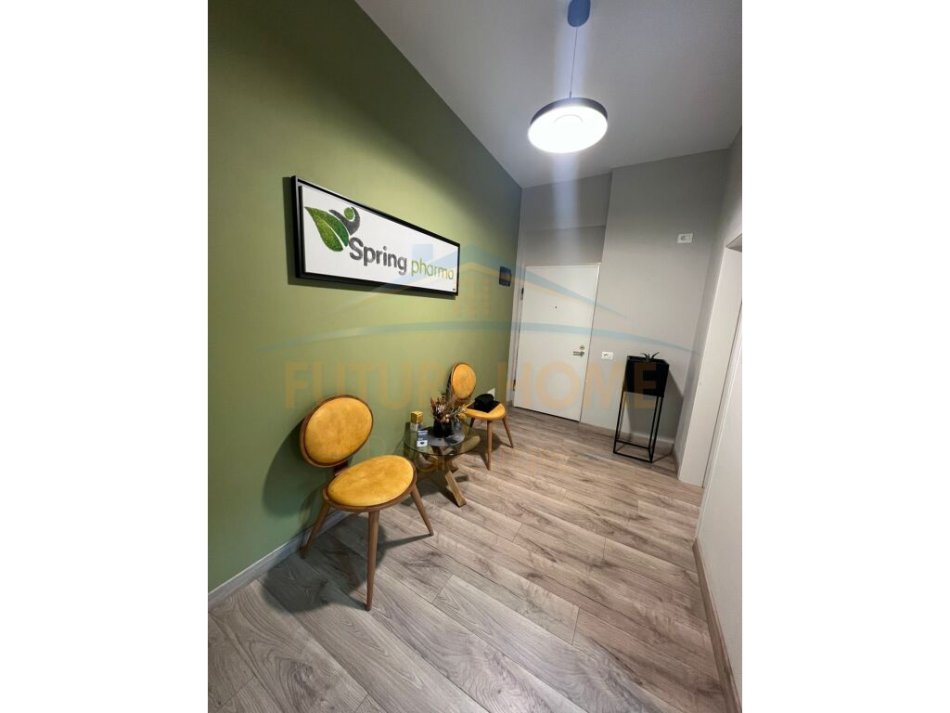 Tirane, jepet me qera zyre Kati 2, 75 m² 800 € (Stadiumi Dinamo)