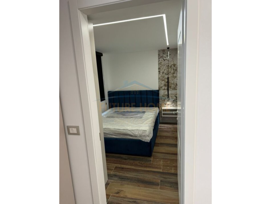 Tirane, shitet apartament 2+1+Ballkon Kati 1, 60 m² 118.000 € (Materniteti i Ri)