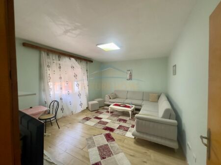 Tirane, shitet apartament 1+1 Kati 4, 64 m² 150.000 € (Rruga Myslym Shyri Tiranë, AREA43833)