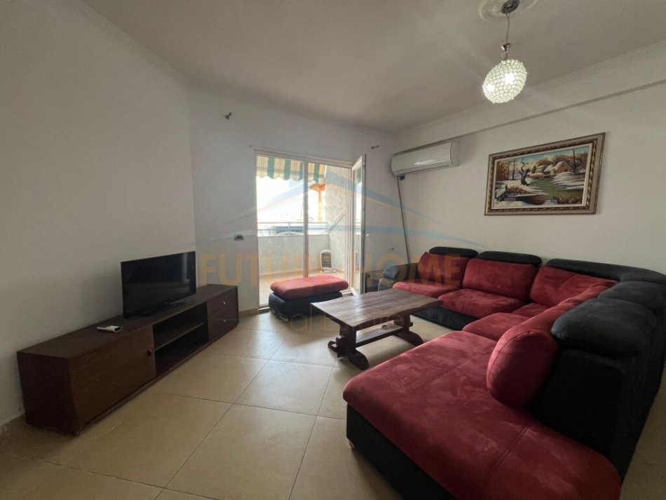 Tirane, shitet apartament 1+1 , 67 m² 87.000 € (FRESK)