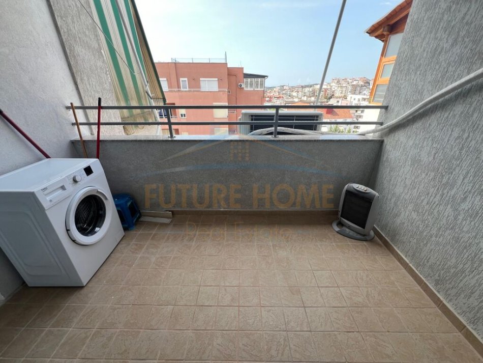 Tirane, shitet apartament 1+1 , 67 m² 87.000 € (FRESK)