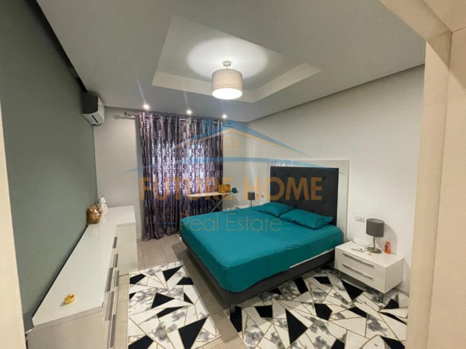 Tirane, shes apartament 1+1+Ballkon Kati 2, 73 m² 140.000 € (Kodra e Diellit)