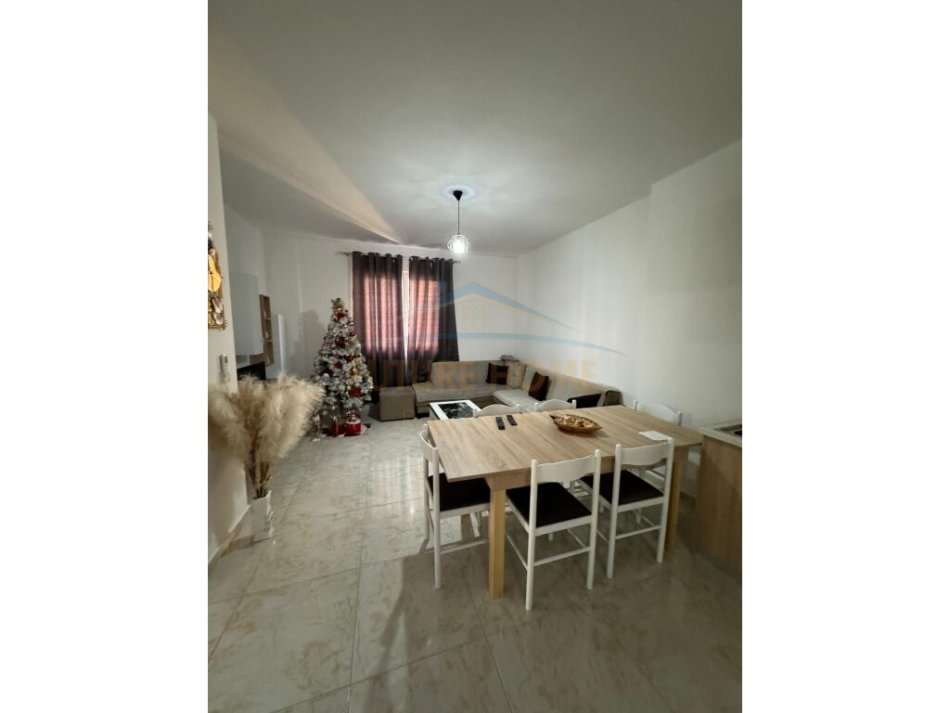 Tirane, shitet 2+1+Ballkon Kati 2, 103 m² 155.000 € (Yzberisht)