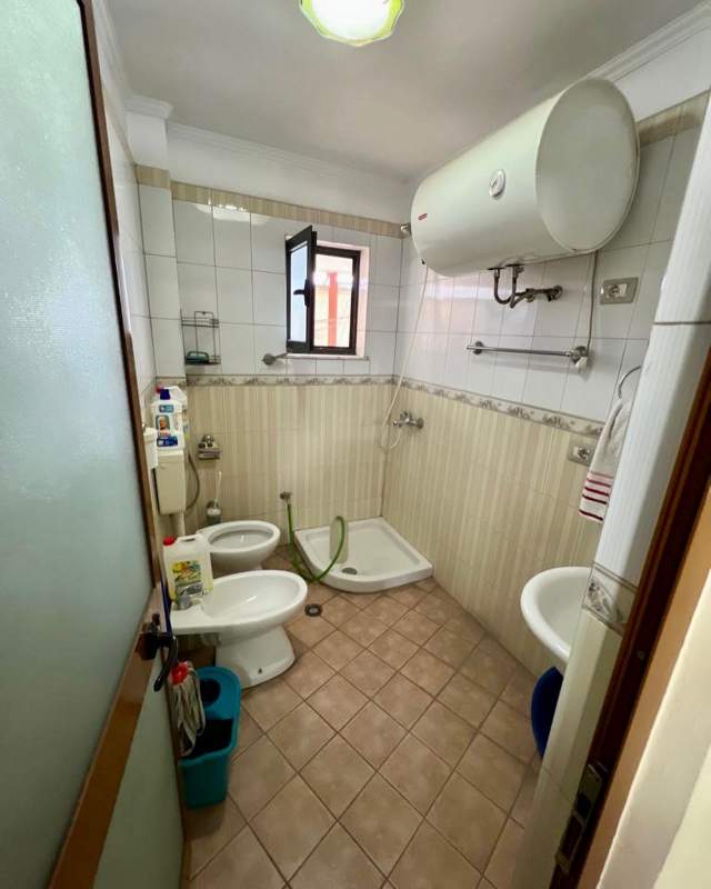 Tirane, shitet apartament 5+1+BLK Kati 5, 116 m² 100.000 Euro (Ali Demi)