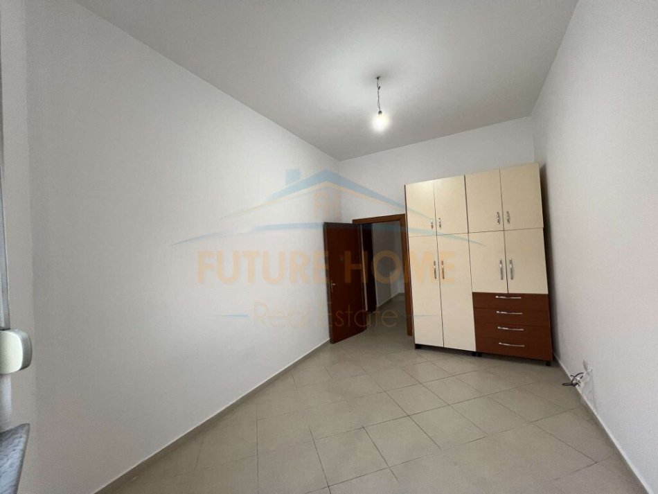 Tirane, shitet apartament 2+1 Kati 7, 117 m² 280.000 € (QENDER)