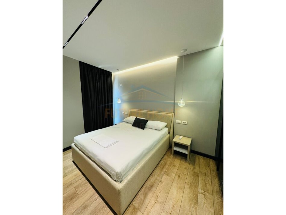 Tirane, jepet me qera apartament 2+1 Kati 4, 64 m² 1.500 € (Rruga e Barrikadave)