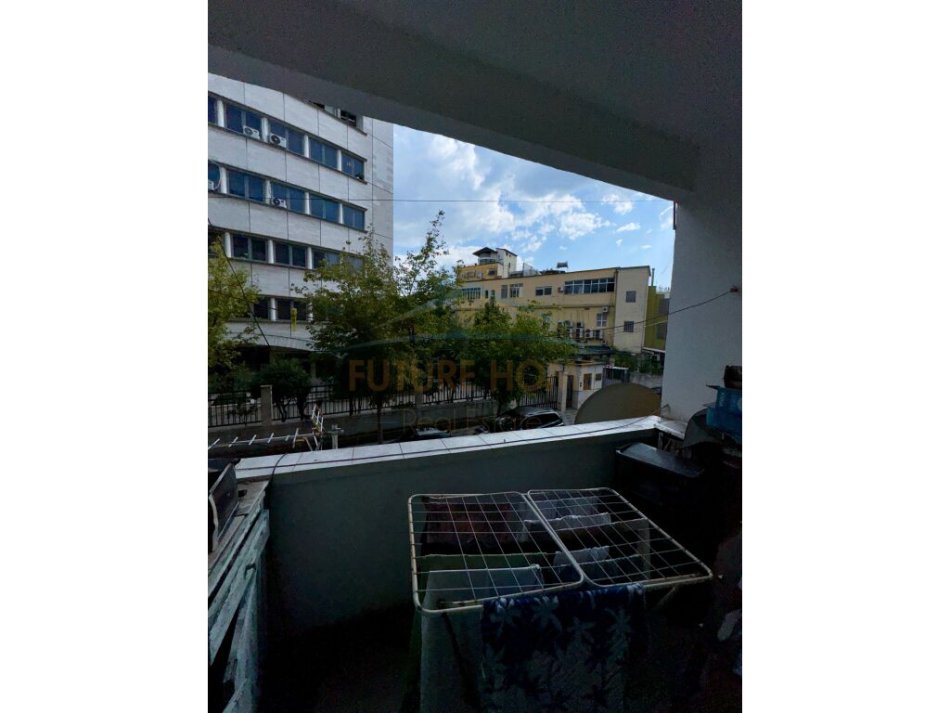Tirane, shitet apartament 3+1+Ballkon Kati 2, 106 m² 190.000 € (MINE PEZA)