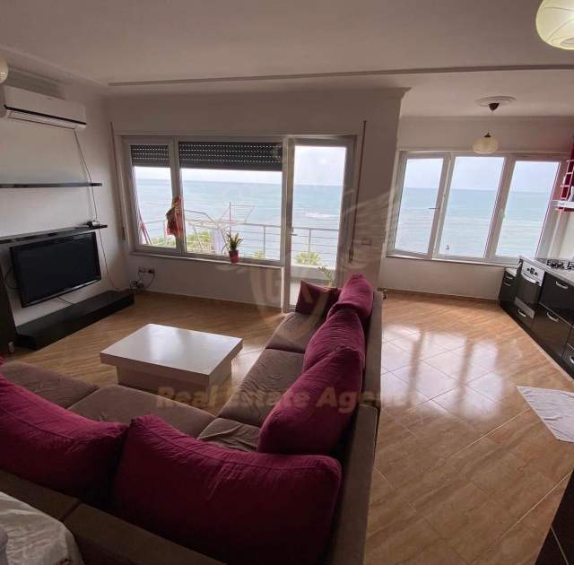 Durres, jepet me qera apartament 3+1+A+BLK Kati 4, 140 m² 550 Euro (CURRILA)