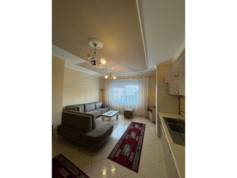 Tirane, shitet apartament 1+1 Kati 2, 72 m² 86.000 € (Fresk)