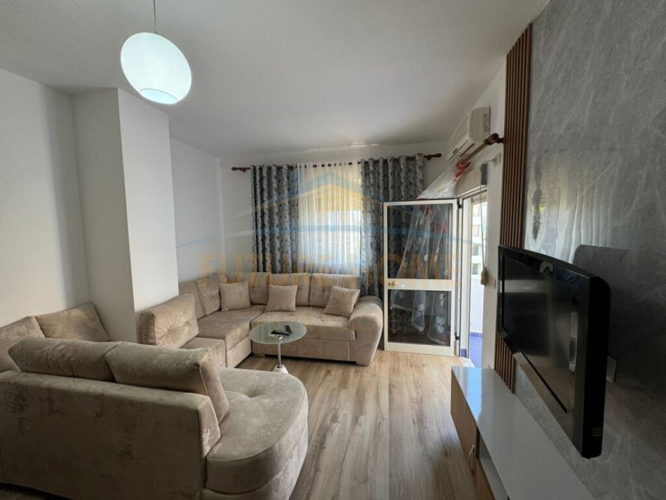 Durres, shitet apartament 1+1 Kati 3, 70 m² 99.000 € (Plazh Iliria, Durres)