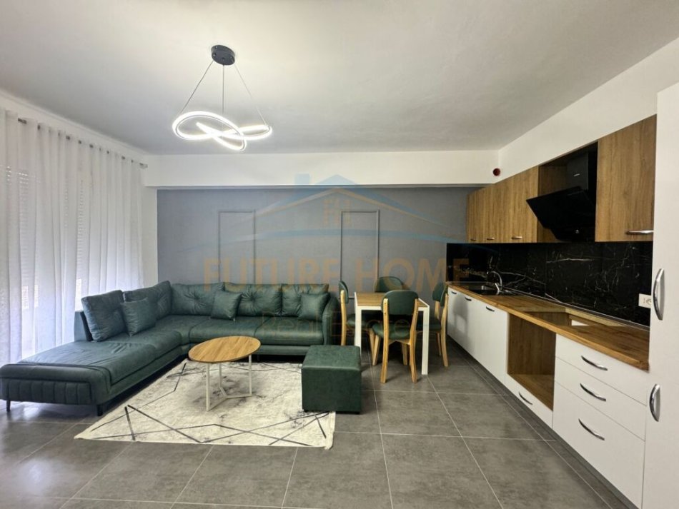Durres, shitet apartament 1+1 Kati 1, 60 m² 72.000 € (Shkembi i Kavajes , Durres)
