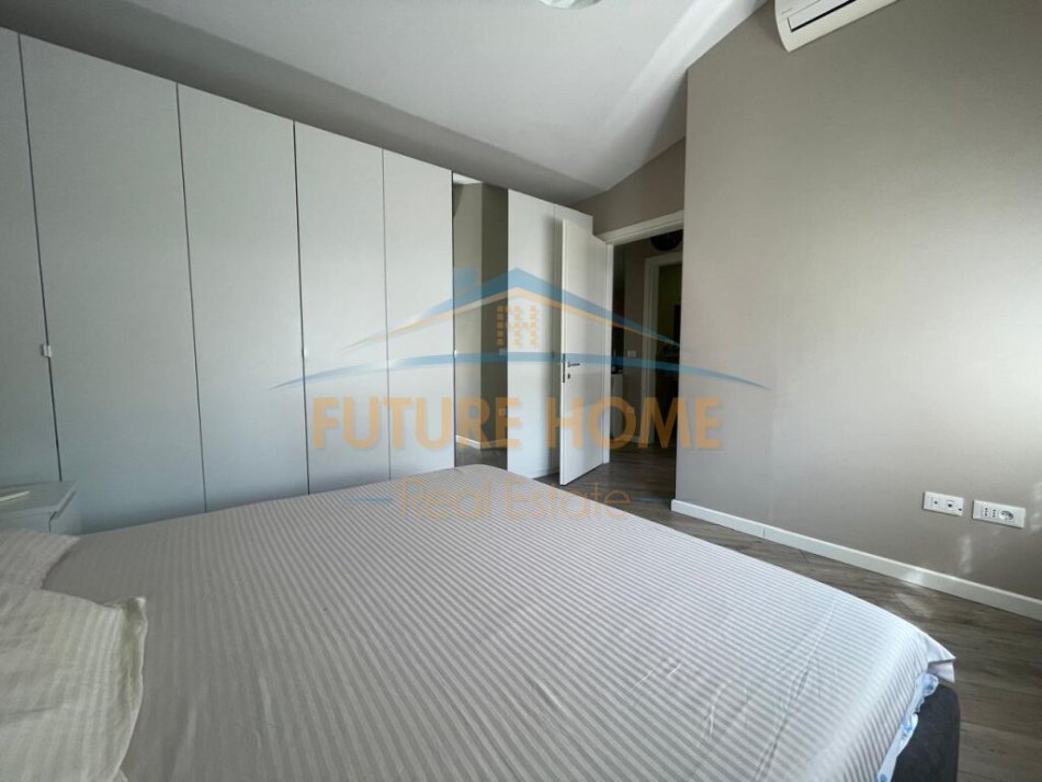 Tirane, jepet me qera apartament 2+1+Ballkon Kati 2, 103 m² 1.150 € 