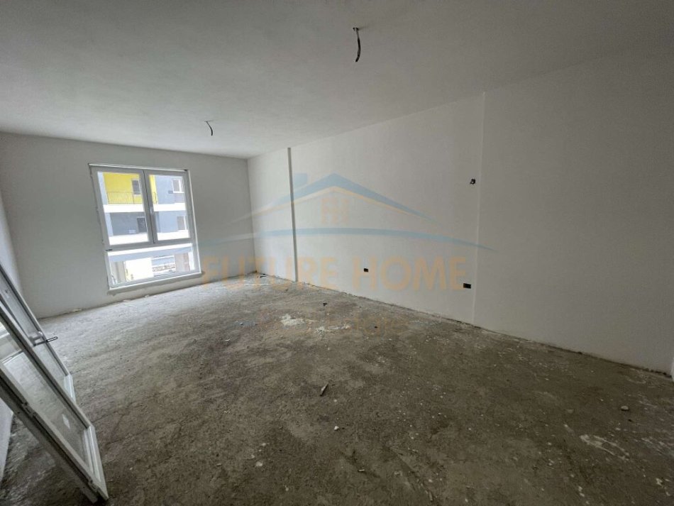 Tirane, shitet apartament 2+1+Ballkon Kati 1, 104 m² 100.473 € (Univers City)