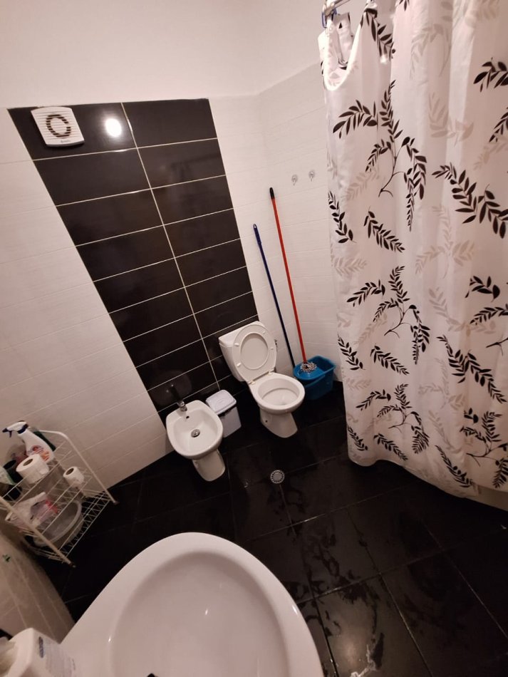 Tirane, shitet apartament 1+1+Ballkon Kati 8, 68 m² 98.000 € (Bulevardi Migjeni Astir)