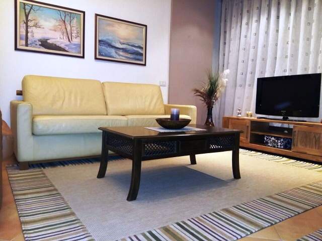 Tirane, jepet me qera apartament 1+1+A+BLK Kati 7, 50 m² 500 Euro (pasticeri Venezia si dhe shume prane Stadiumit Air)