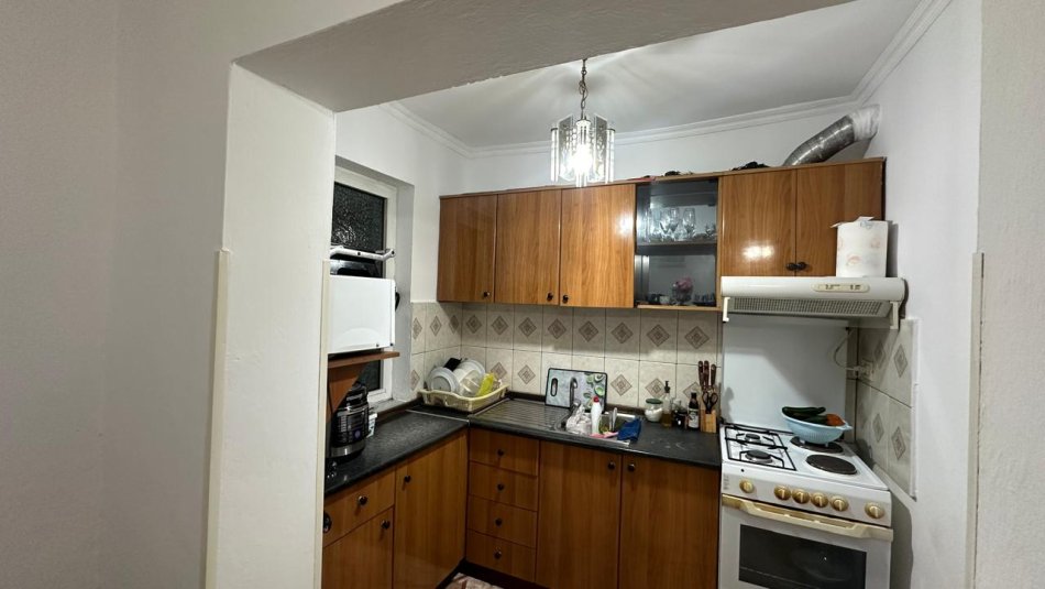 Tirane, shitet apartament 2+1 Kati 4, 71 m² 110.000 € (Brryli)