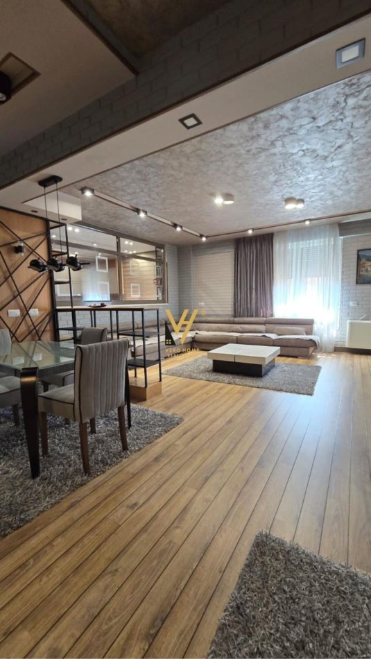 Tirane, shitet apartament 3+1+Ballkon Kati 6, 175 m² 525.000 € (MYSLYM SHYRI)