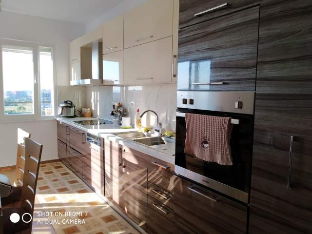 Tirane, shes apartament 2+1+BLK Kati 8, 116 m² 110.000 Euro (PALLATI ME SHIGJETA)