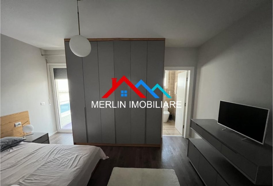 Tirane, jepet me qera apartament 2+1+Ballkon Kati 5, 100 m² 700 € (Rruga e Kroit,KOPSHTI ZOOLOGJIK.)