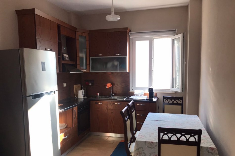 Tirane, shitet apartament 2+1+Aneks+Ballkon Kati 3, 106 m² 124.000 € (selite)