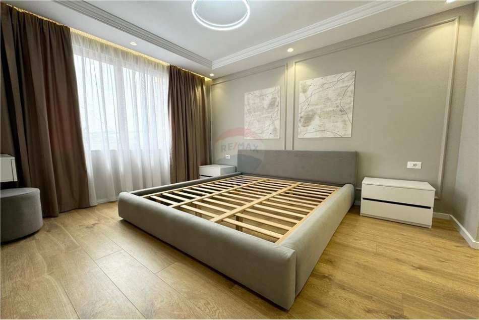 Tirane, shitet apartament 1+1, Kati 3, 56 m² 148,000 € (21 Dhjetori)