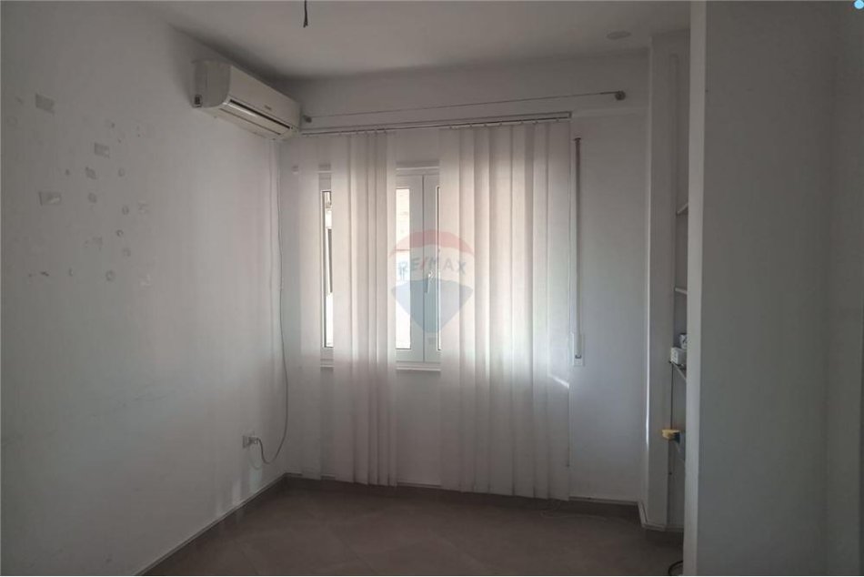 Tirane, shitet apartament 2+1 Kati 6, 68 m² 165,000 € (Rruga Fadil Rada - Pazari i Ri - ATSH)