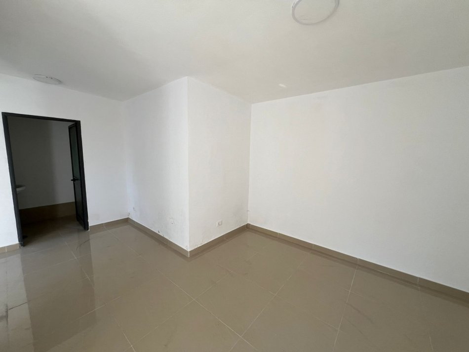 Tirane, jepet me qera ambjent biznesi Kati 0, 30 m² 300 € (Qyteti Studenti)