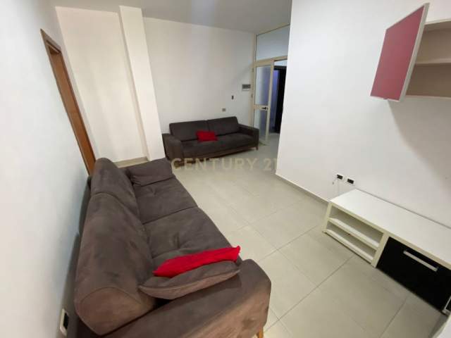 Tirane, shitet apartament 1+1 Kati 3, 65 m² 54.000 Euro