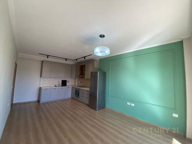 Tirane, shitet apartament 1+1+BLK Kati 5, 81 m² 71.000 Euro (ALI DEMI)