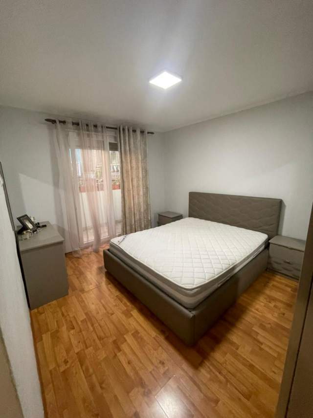Tirane, shitet apartament 2+1 Kati 2, 75 m² 160.000 Euro (Muhamed Gjollesha)