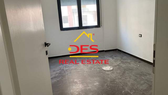 Vlore, shitet apartament 2+1 Kati 5, 91 m² 59.150 Euro (Rruga Tansballkanike Vlore)