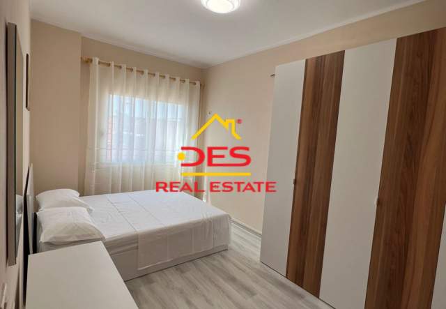 Shqiperi, shitet apartament Kati 5, 76 m² 85.000 Euro (Rruga Dhimiter Konomi)