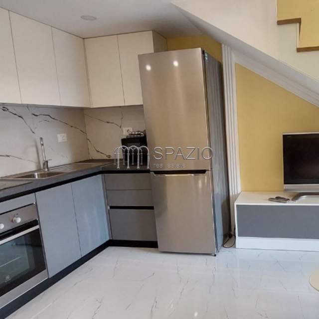 Tirane, shitet apartament Dublex Kati 1, 53 m² 63.000 Euro (Rruga e Dibres)