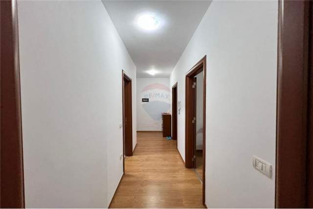 Tirane, shitet apartament 2+1 Kati 1, 108 m² 99.000 Euro (astir)