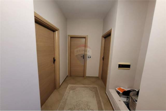 Tirane, shitet apartament 2+1+BLK Kati 6, 97 m² 130.000 Euro (21 dhjetori)