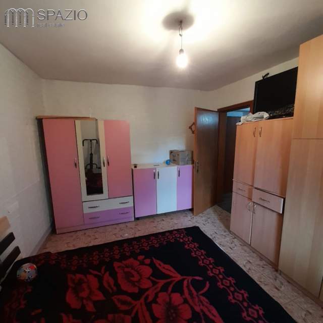 Tirane, shitet apartament 1+1 Kati 3, 55 m² 89.000 Euro (7 Xhuxhat)