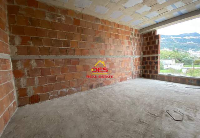 Vlore, shitet apartament 1+1+BLK Kati 4, 67 m² 87.750 Euro (Rruga Dhimiter Konomi, Vlore)